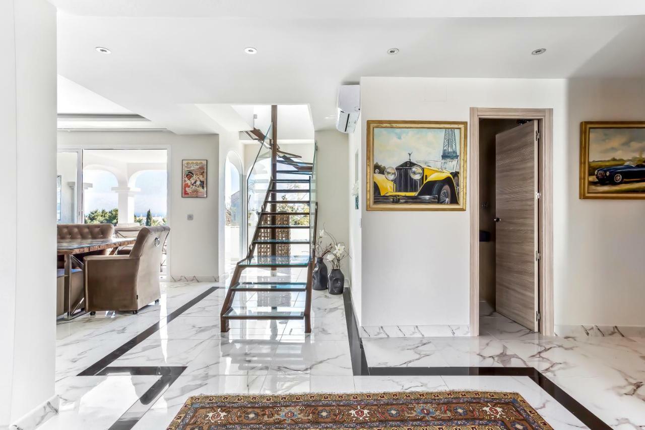 Luxury Villa Marbella With Nice Garden, Pool And Jacuzzi By Varenso Holidays Exteriér fotografie